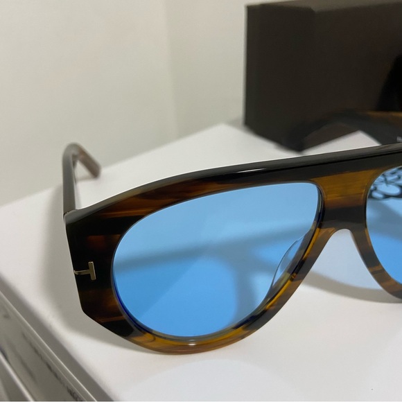 Tom Ford Sunglasses with Blue Lenses and Brown Frame - Picture 9 of 10